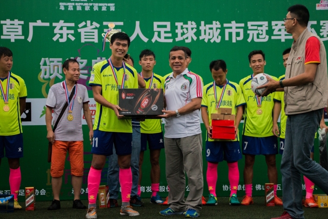 中国男篮直通巴黎仍有一线希望 净胜分劣势大